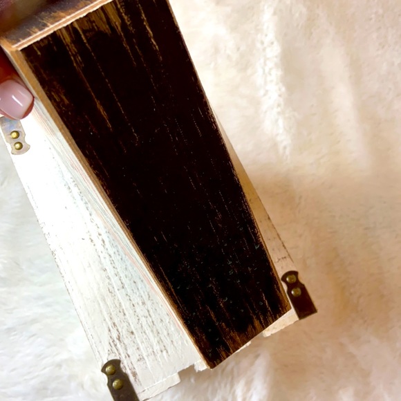 Decorative Halloween Witch Box Sign - Picture 5 of 7